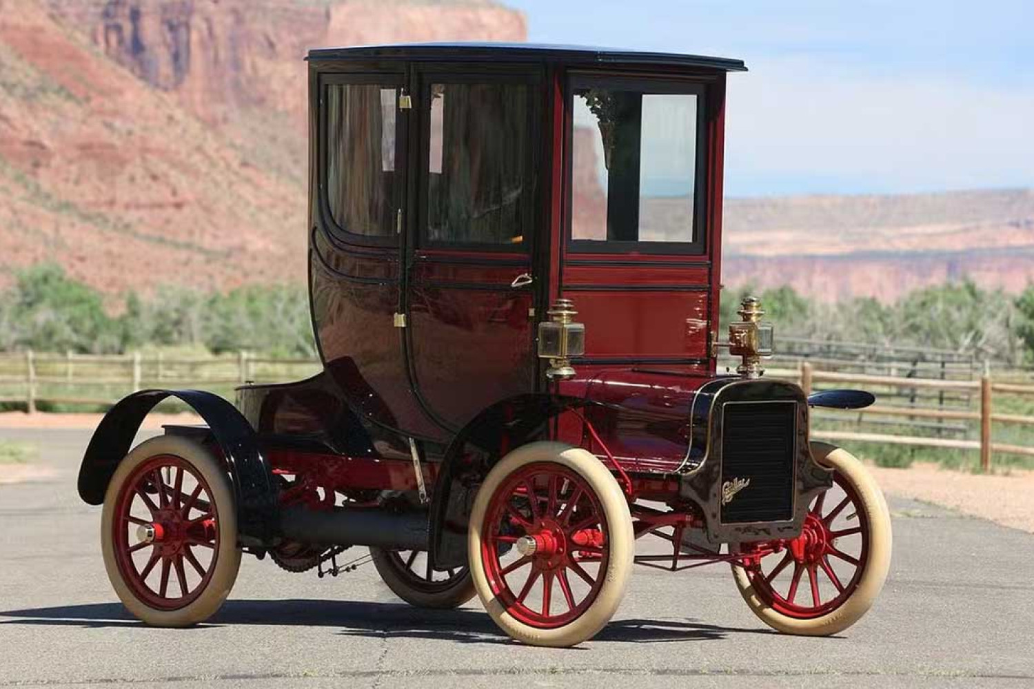 Cadillac Model K – Pirmasis uždaru salonu automobilis ir modernaus komforto pradžia