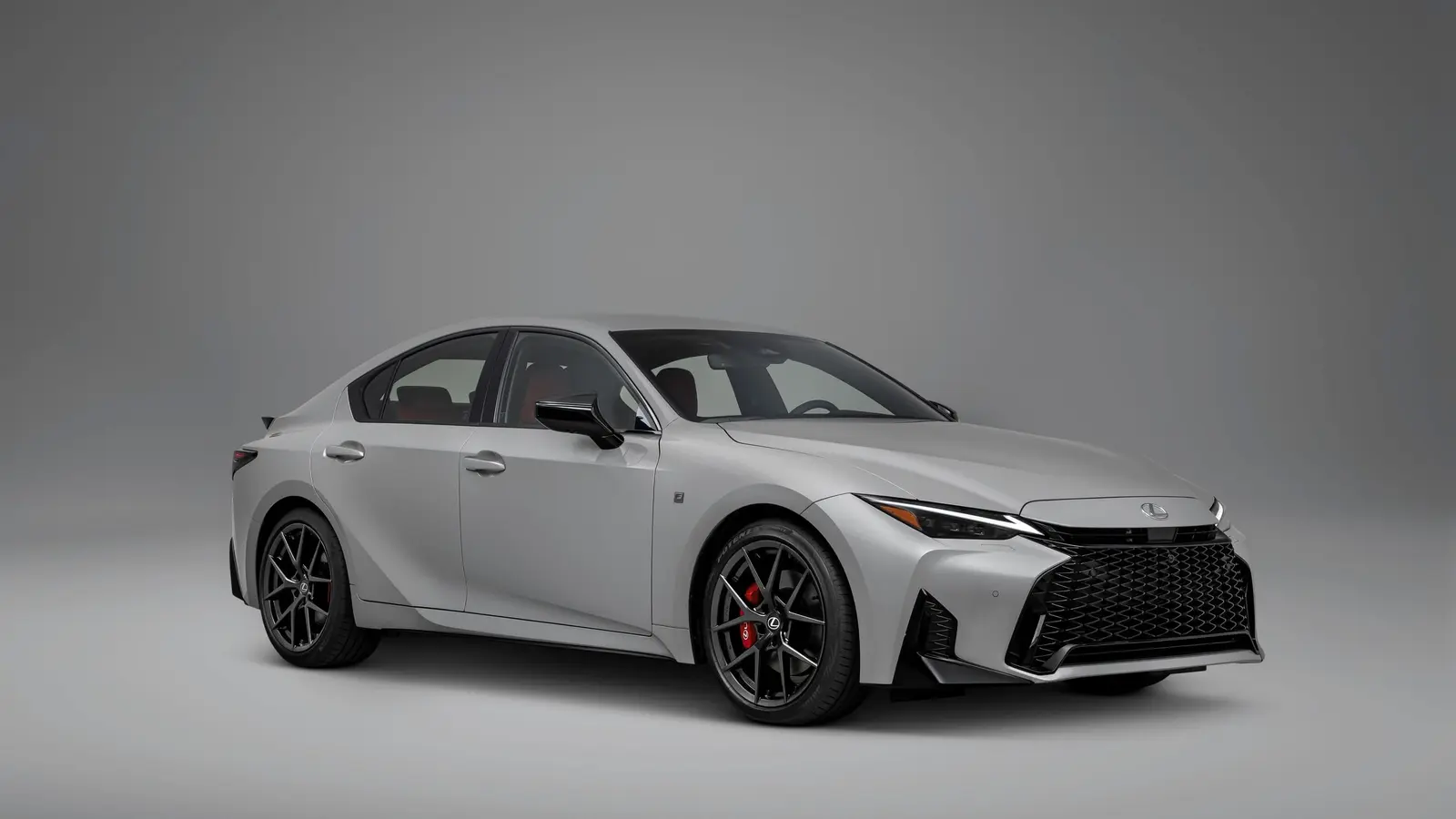 2027 m. Lexus IS kaina JAV kyla iki 47 545 dolerių