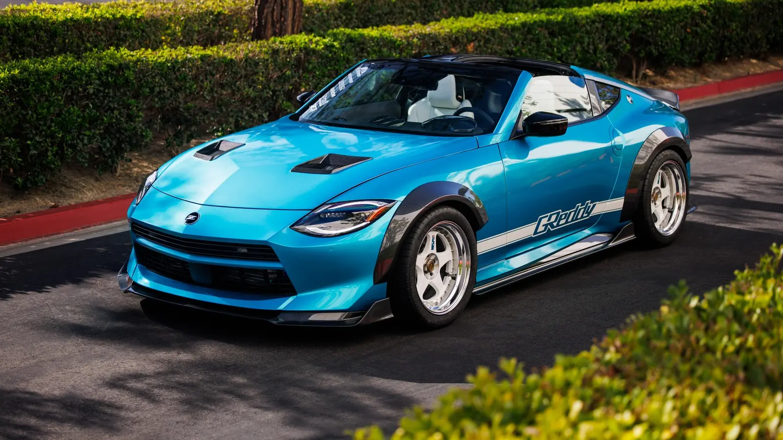 Nissan Z Kaze: T-top nostalgija ir 1990-ųjų stilius