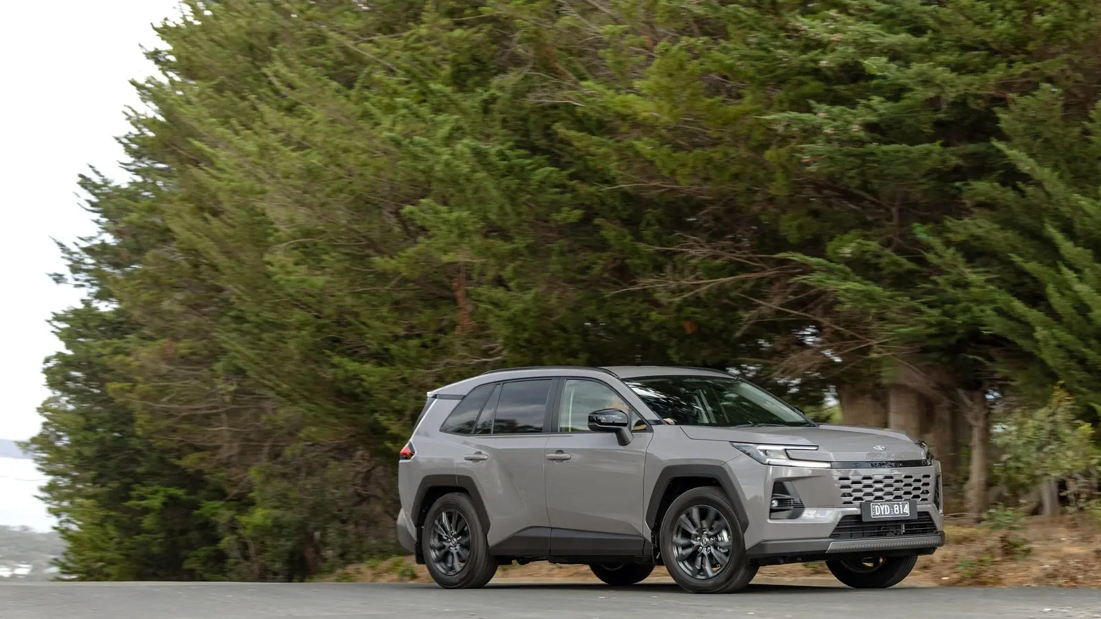Toyota RAV4 GXL PHEV Australijoje pasirodys 2027 m.