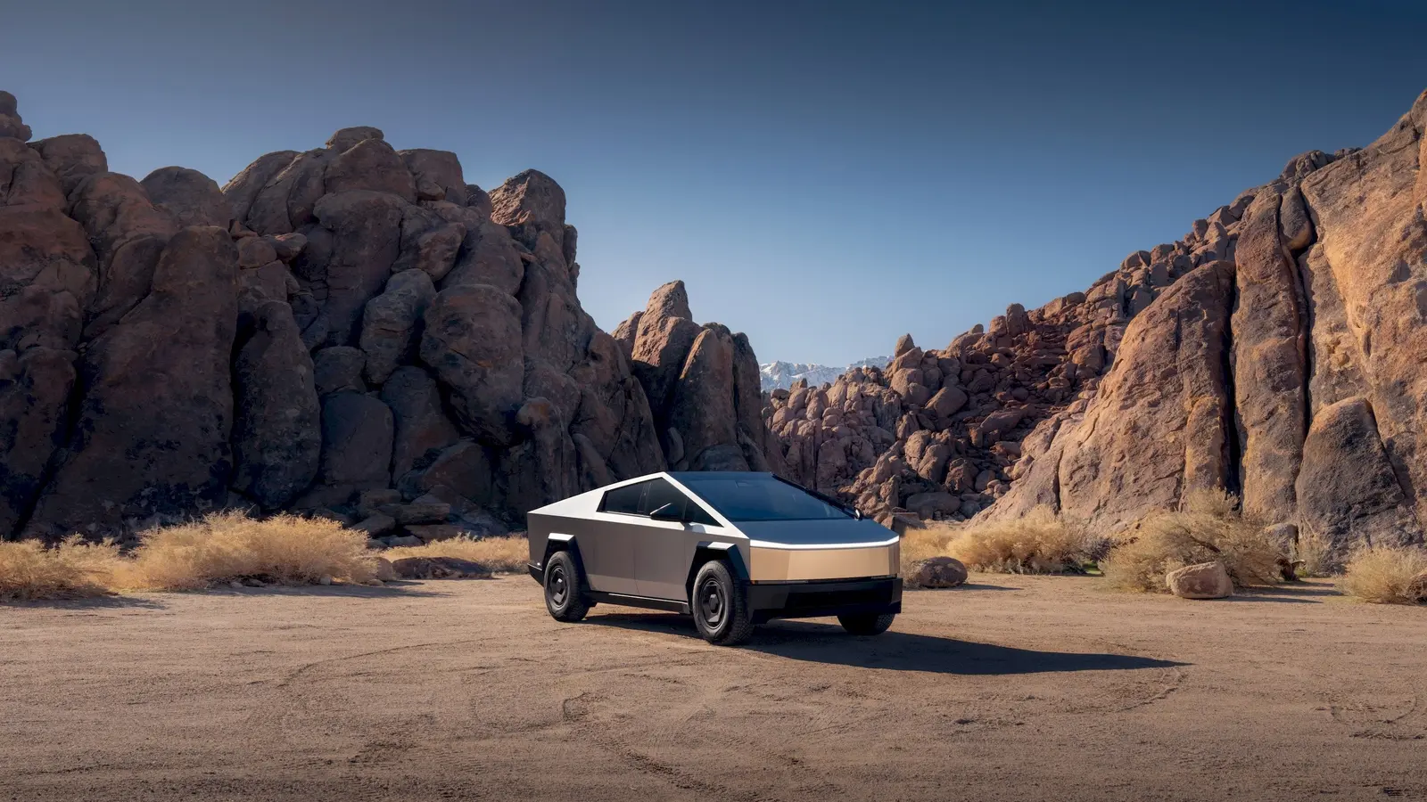 Tesla atsisako Cybertruck versijos Australijai