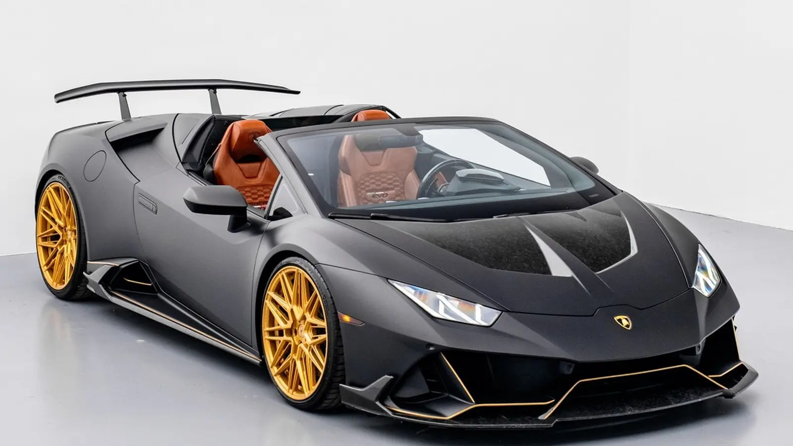 Modifikuotas Lamborghini Huracan kainuoja 329 980 USD