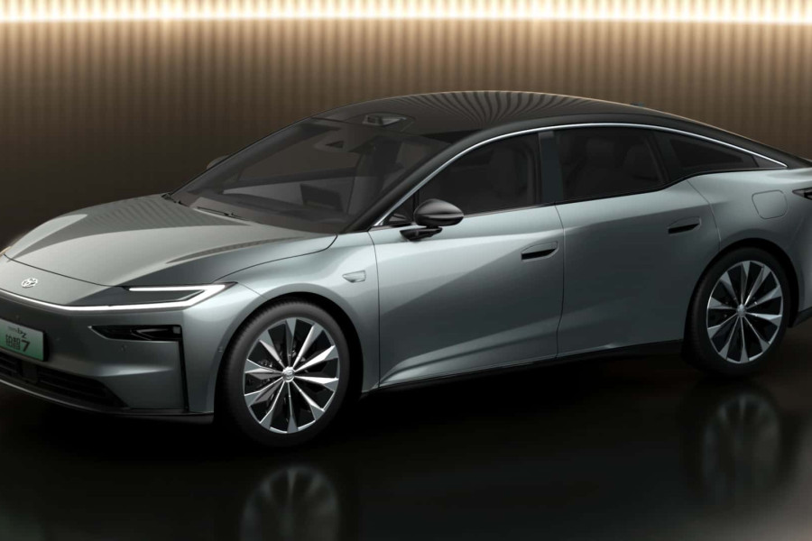 Toyota pristato naująjį bZ7: didelis elektrinis visureigis debiutuoja Kinijoje