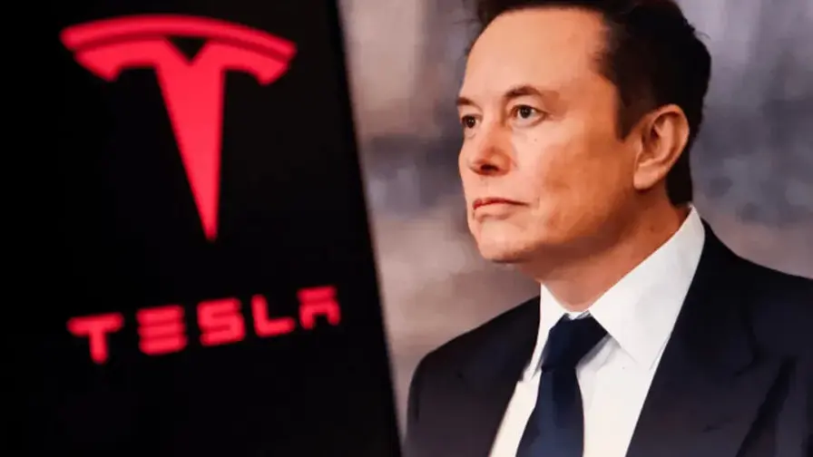 Muskas: Optimus ir Cybercab lems Tesla vertę ateityje